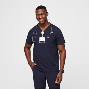 Figs Men's Leon Three Pocket Scrub Top in Navy Size XXL